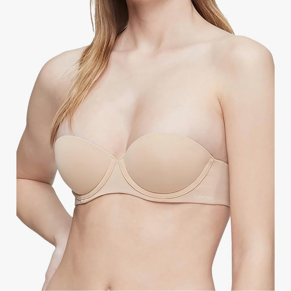 Calvin Klein Women's Perfectly Fit Strapless Convertible Push-Up Bra